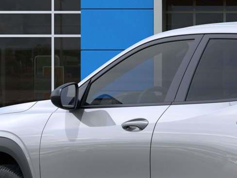 New 2026 Chevrolet Trax LS image 12