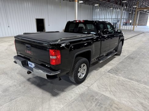 Used 2016 GMC Sierra 1500 SLE image 37