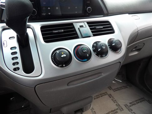 Used 2010 Honda Odyssey LX image 33