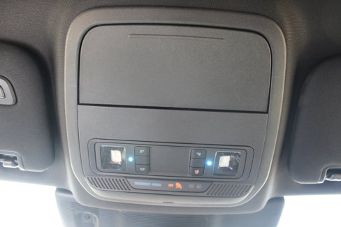 Used 2020 Ford Explorer Limited image 38
