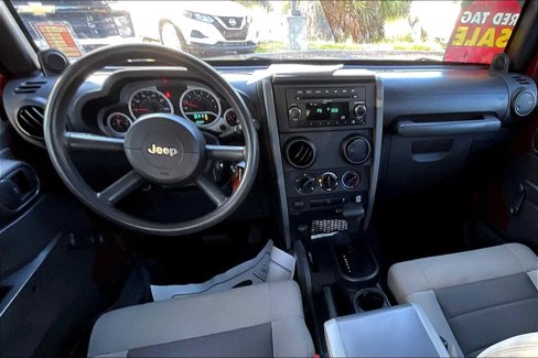 Used 2010 Jeep Wrangler Unlimited Sport image 14