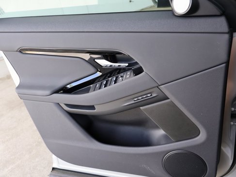 New 2026 Land Rover Range Rover Evoque Dynamic SE image 35