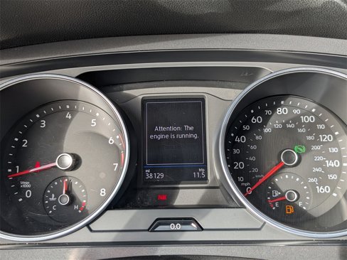 Certified 2021 Volkswagen Tiguan S image 31