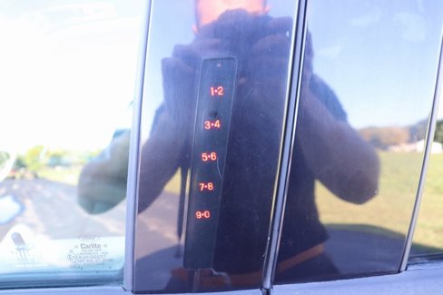 Used 2017 Ford Explorer XLT image 25