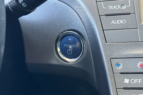 Used 2013 Toyota Prius Four image 33