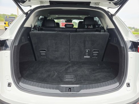 Used 2022 MAZDA CX-9 Touring w/ Touring Premium Package image 16