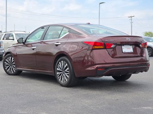 Used 2023 Nissan Altima 2.5 SV image 17