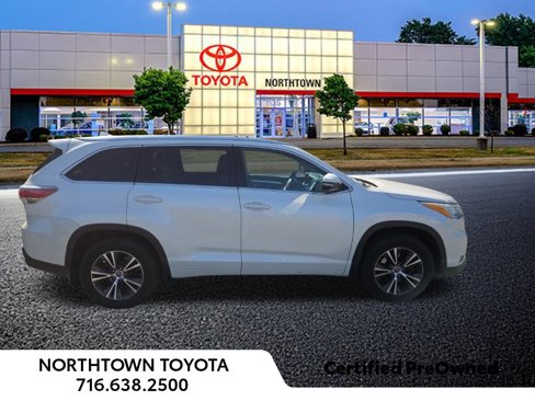 Used 2016 Toyota Highlander XLE image 5