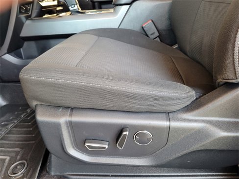Used 2017 Ford F150 XLT w/ Equipment Group 302A Luxury image 21