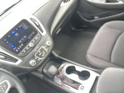 Used 2024 Chevrolet Malibu RS image 11