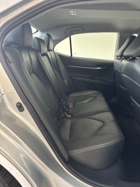 Certified 2021 Toyota Camry XLE image 23