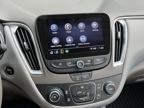 Used 2022 Chevrolet Malibu LS image 22