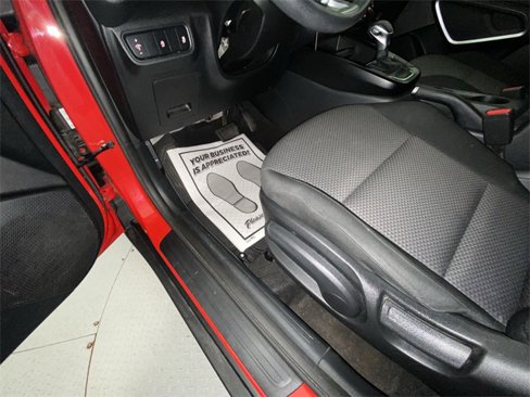 Used 2020 Kia Soul LX image 12