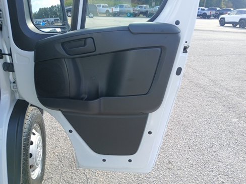 Used 2023 RAM ProMaster 2500 image 18