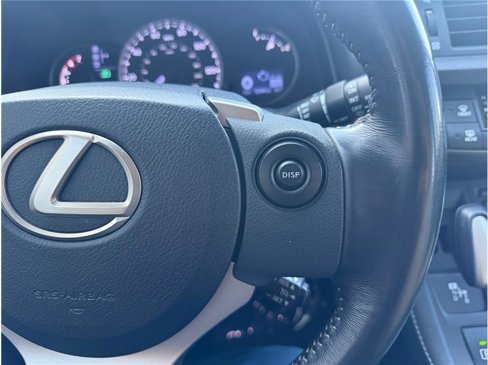 Used 2016 Lexus CT 200h image 24