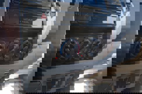 Used 2015 Toyota Tacoma PreRunner w/ SR5 Package image 23