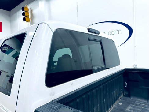 Used 2010 Ford F350 Lariat image 16