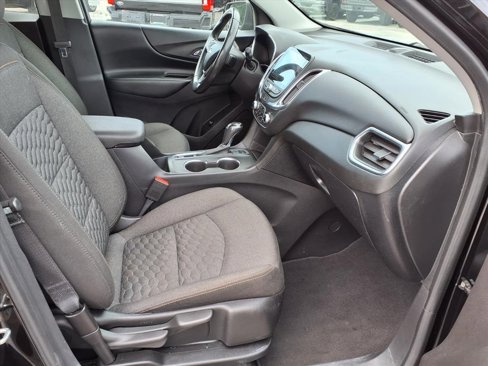 Used 2019 Chevrolet Equinox LT image 12