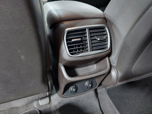 Used 2019 Hyundai Santa Fe SEL image 37