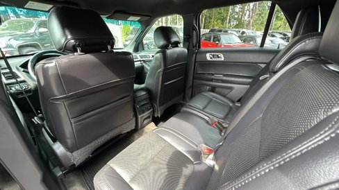 Used 2012 Ford Explorer Limited image 18