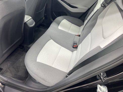 Used 2020 Hyundai Ioniq SEL image 11