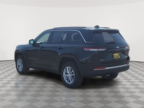 New 2025 Jeep Grand Cherokee Laredo X w/ Luxury Tech Group I image 3