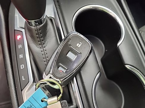Used 2018 Chevrolet Equinox LT image 22