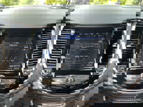Used 2022 Chevrolet Trax LS w/ Tint and Cruise Package image 19