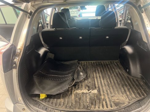 Used 2017 Toyota RAV4 XLE image 18