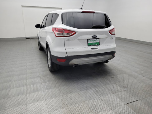 Used 2016 Ford Escape SE image 5
