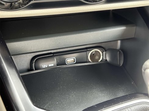 Used 2022 Kia Soul LX image 22
