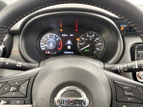 Used 2021 Nissan Kicks SR w/ Interior Electronics Package image 27