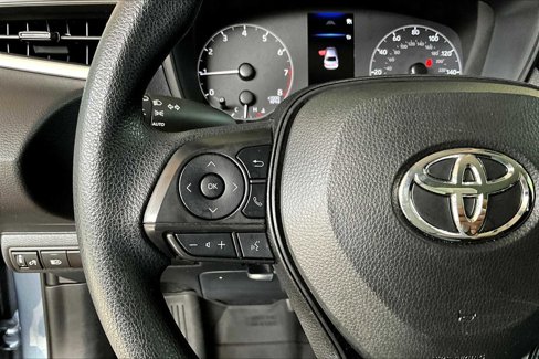 Used 2024 Toyota Corolla LE image 22