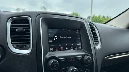 Used 2020 Dodge Durango SXT image 36