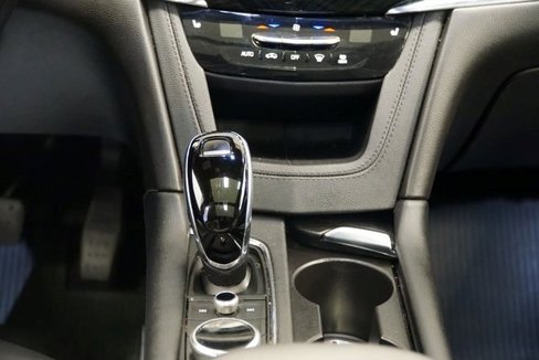 Certified 2021 Cadillac XT6 Premium Luxury image 14