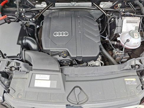 Used 2022 Audi Q5 2.0T Premium w/ Convenience Package image 29