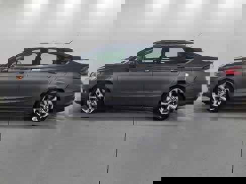 Used 2015 Ford Fusion SE image 5