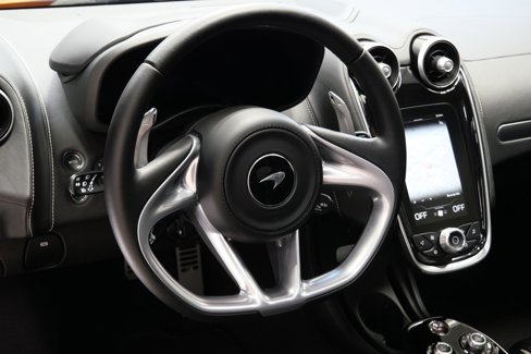 Used 2023 McLaren GT image 14