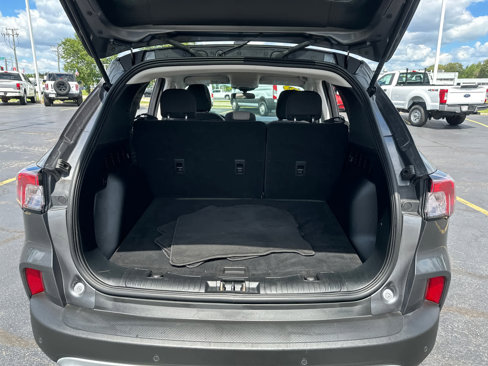 Certified 2022 Ford Escape SE image 33