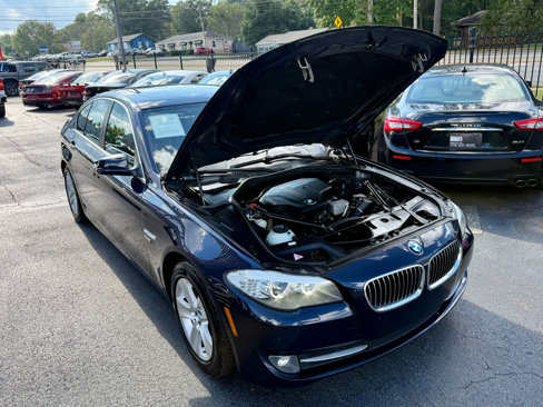 Used 2012 BMW 528i xDrive Sedan image 4
