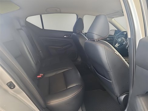 Used 2020 Nissan Altima 2.5 SR image 16