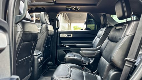 Used 2023 Ford Explorer ST w/ Equipment Group 401A image 33
