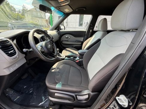 Used 2016 Kia Soul image 19