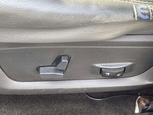 Used 2017 RAM 1500 Big Horn image 13