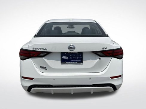 Used 2022 Nissan Sentra SV image 4