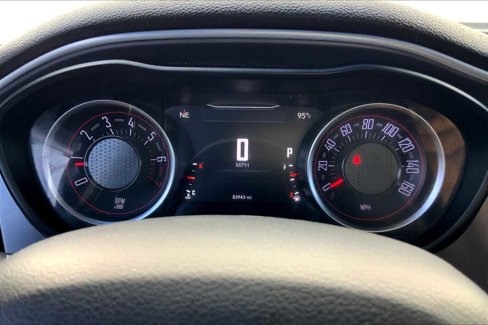 Used 2019 Dodge Challenger SXT image 22
