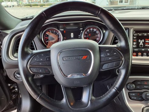 Certified 2022 Dodge Challenger SXT w/ Plus Package image 14