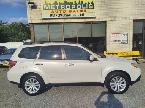 Used 2012 Subaru Forester 2.5X Premium image 1