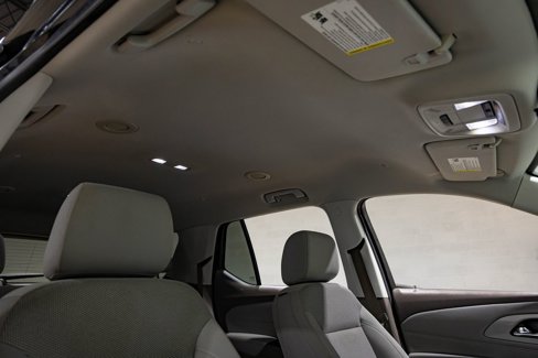 Used 2018 Chevrolet Traverse LT image 27