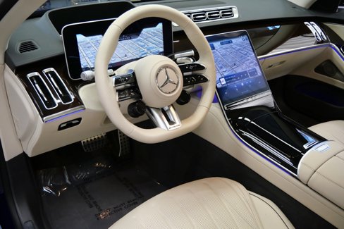 Used 2024 Mercedes-Benz S 63 AMG S image 12